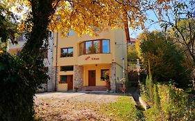 Vila Liana